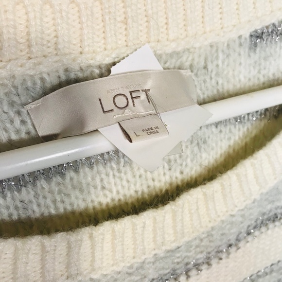 Ann Taylor Loft wool/mohair/rabbit hair sweater Size L - Picture 3 of 4